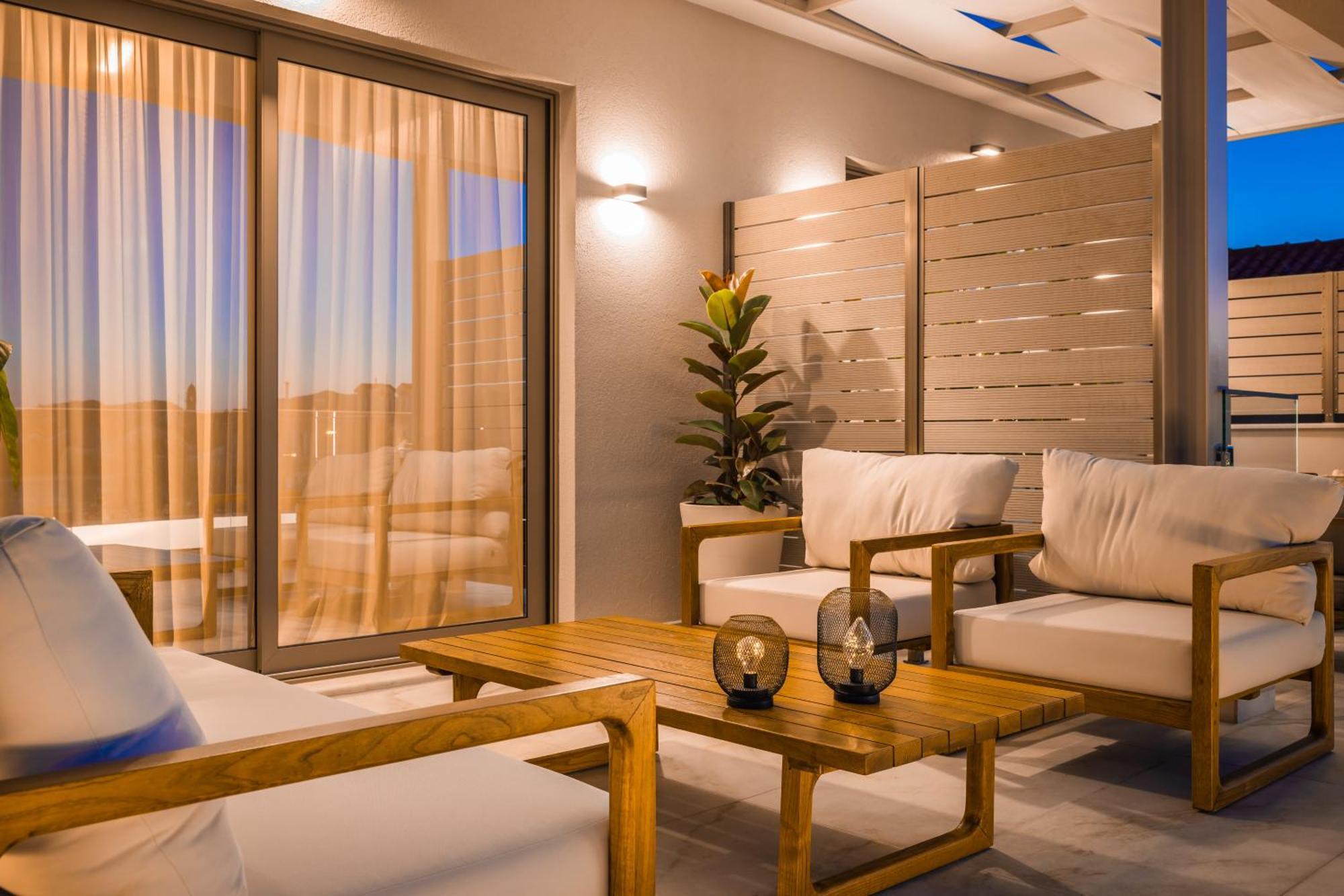 Piazza Suites Lixúri Kültér fotó